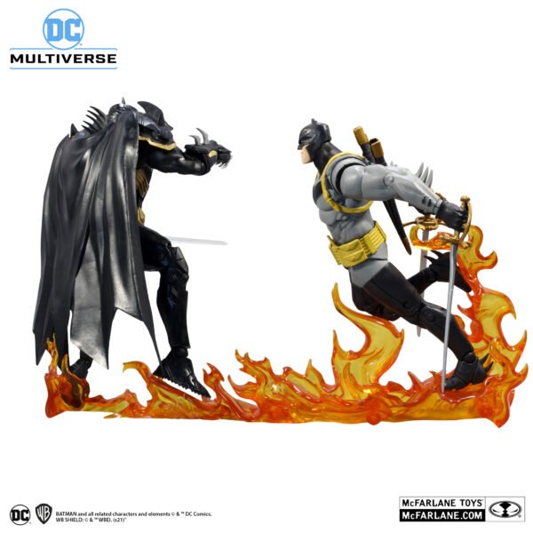 McFarlane DC Multiverse Batman vs Azrael (Batman Armor) - Image 3